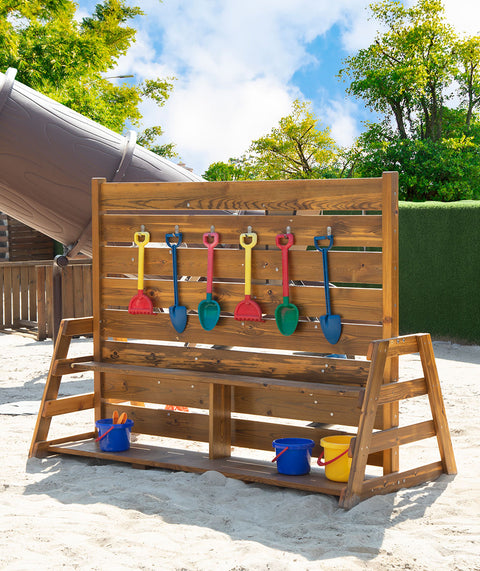 Sandspiel-Wand