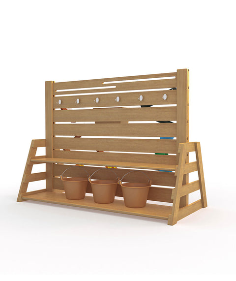 Sandspiel-Wand